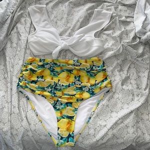 Cupshe Ruched High Waisted Bikini